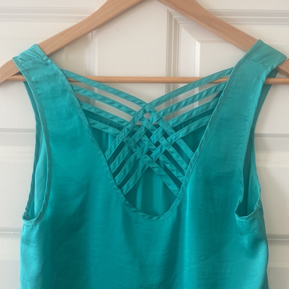 Satin Feel Braided Back Tank Top Size M Teal Green Pop of Color Summer Breezy - Picture 3 of 3